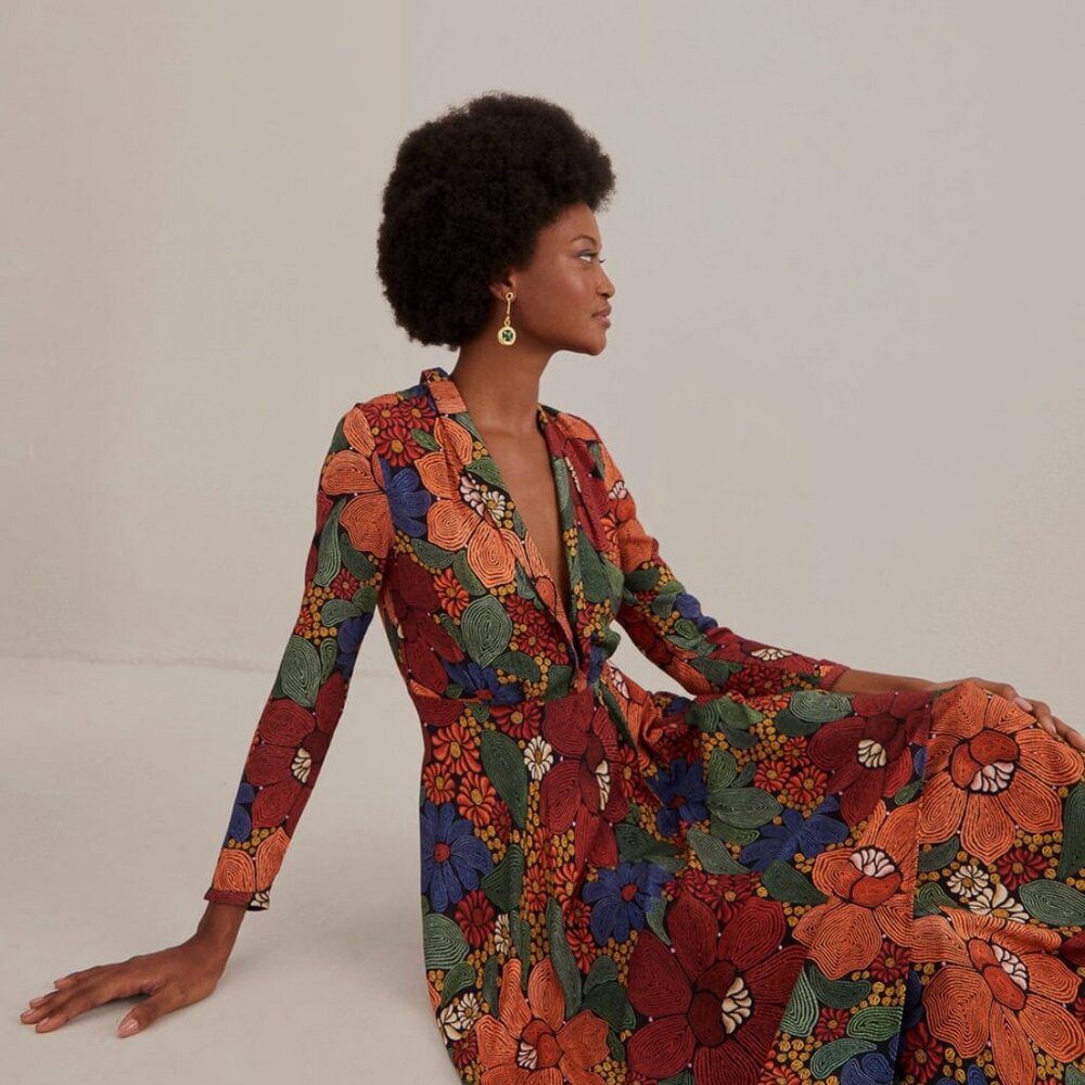 FARM Rio Black Stitched Flowers V Neck Maxi Dress